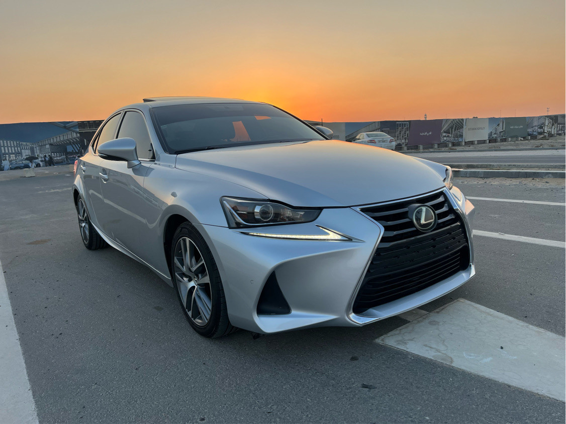 Lexus IS-Series - Image 3