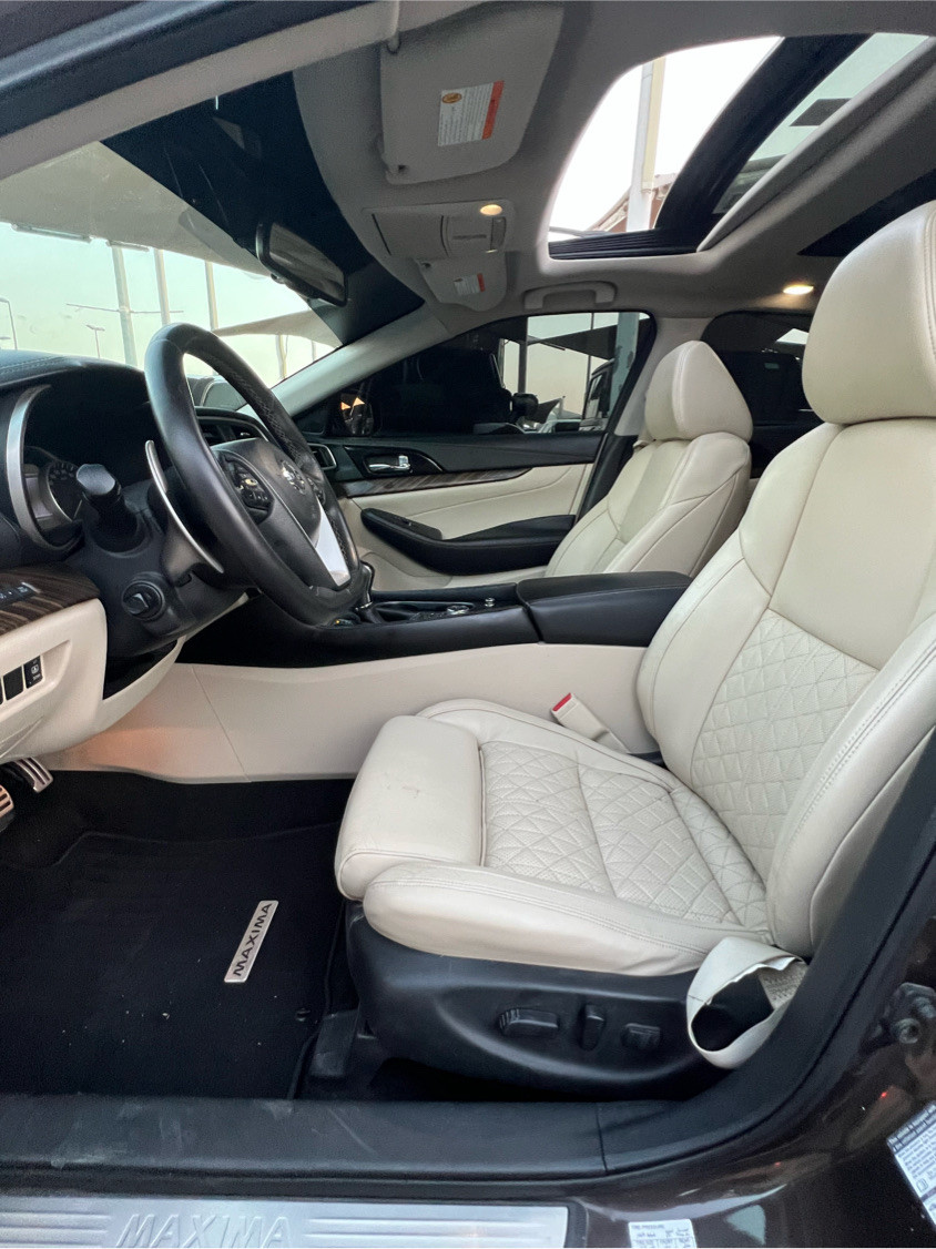 Nissan Maxima - Image 12