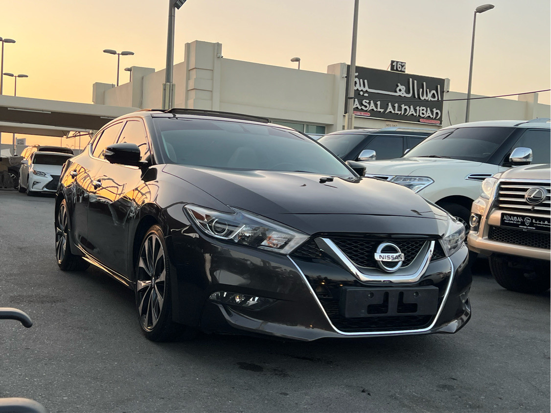 Nissan Maxima - Image 3