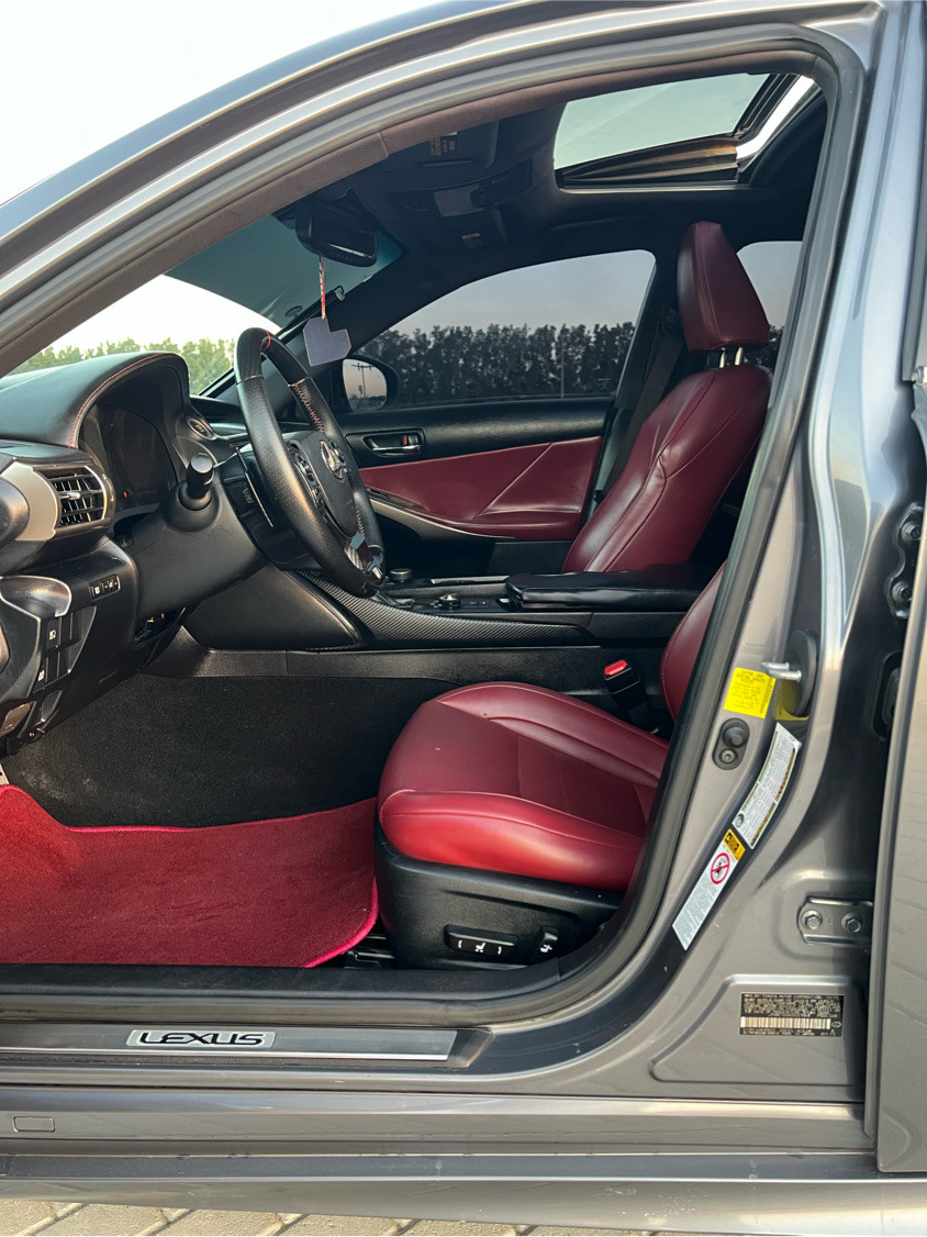 Lexus IS-Series - Image 11