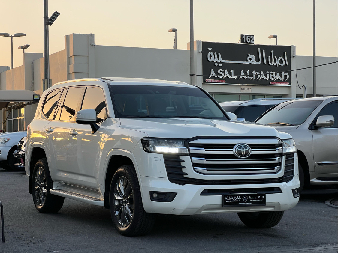Toyota Land Cruiser - Image 3