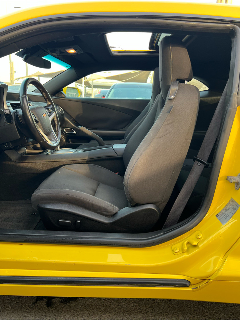 Chevrolet Camaro - Image 8