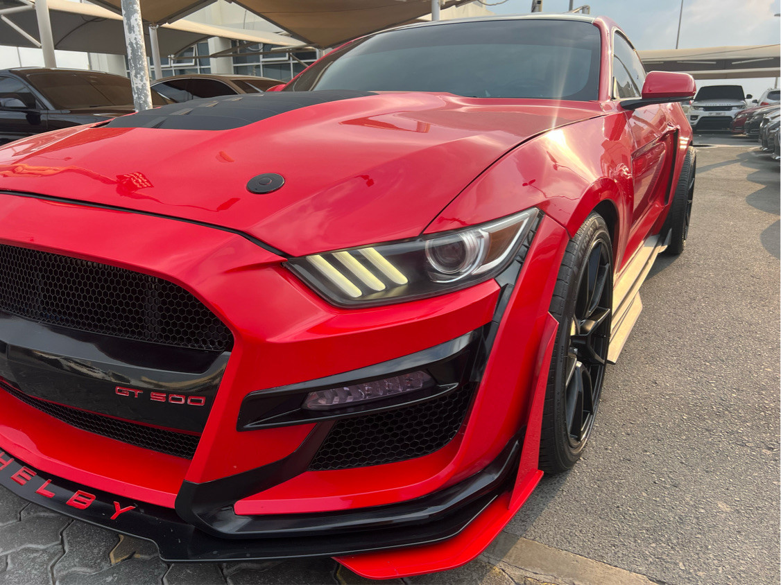 Ford Mustang - Image 10
