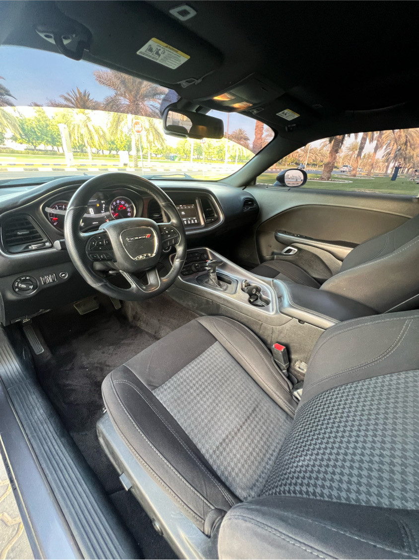 Dodge Challenger - Image 10