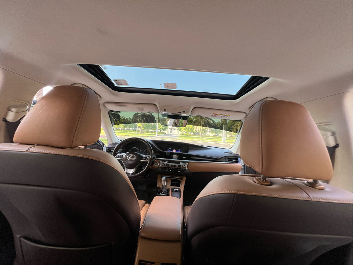 Lexus ES-Series - Image 8