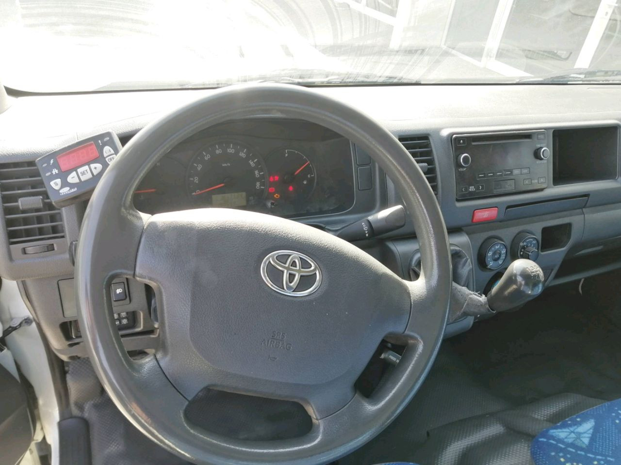 Toyota Hiace - Image 7