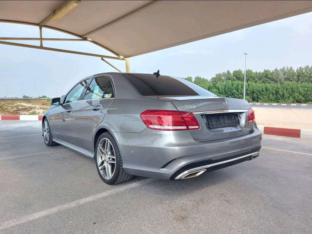 Mercedes Benz E-Class - Image 3