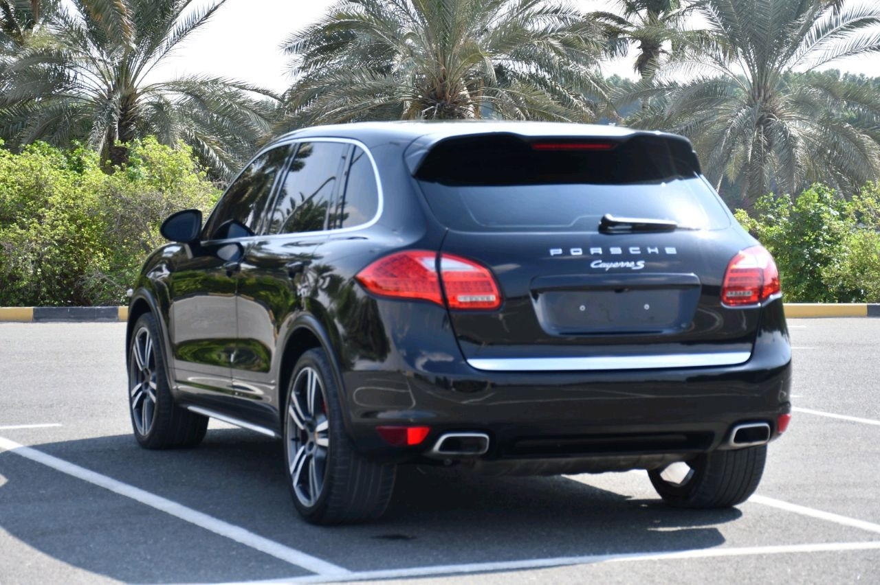 Porsche Cayenne - Image 3