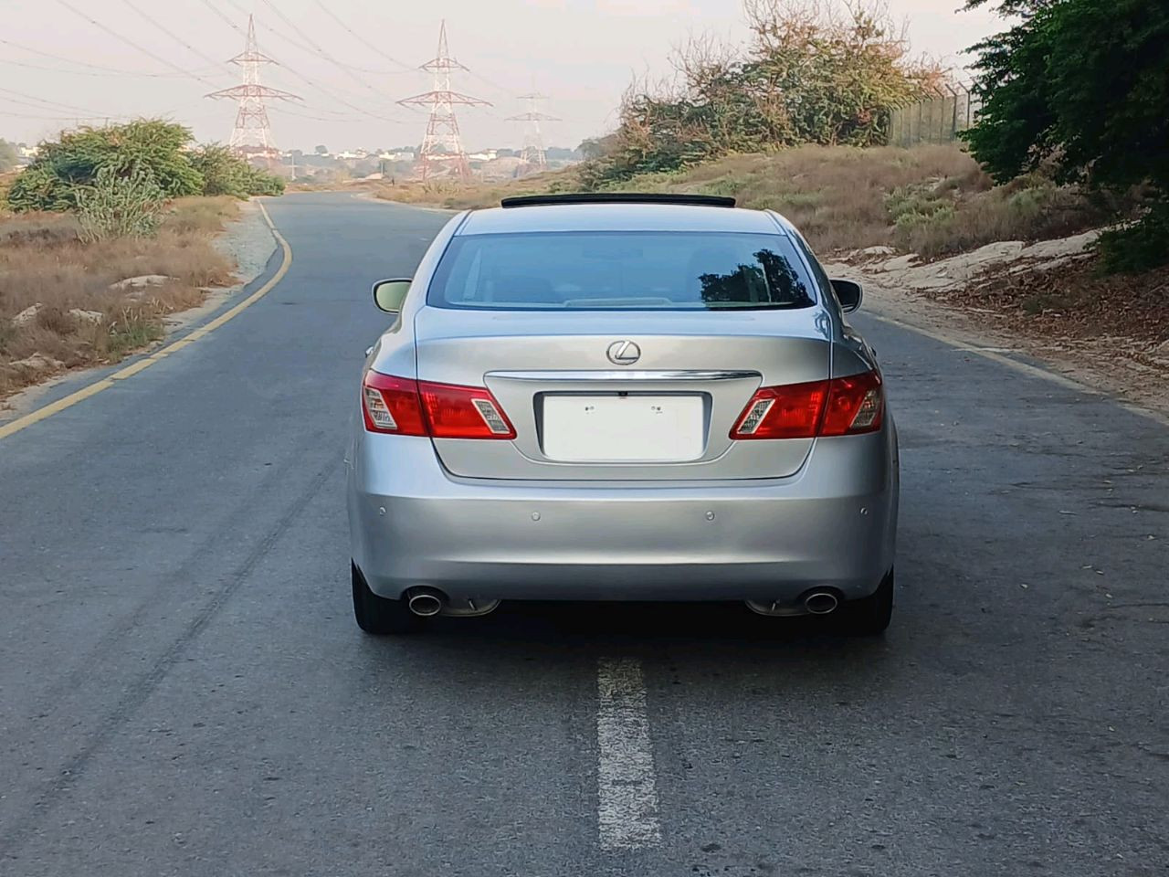 Lexus ES-Series - Image 9