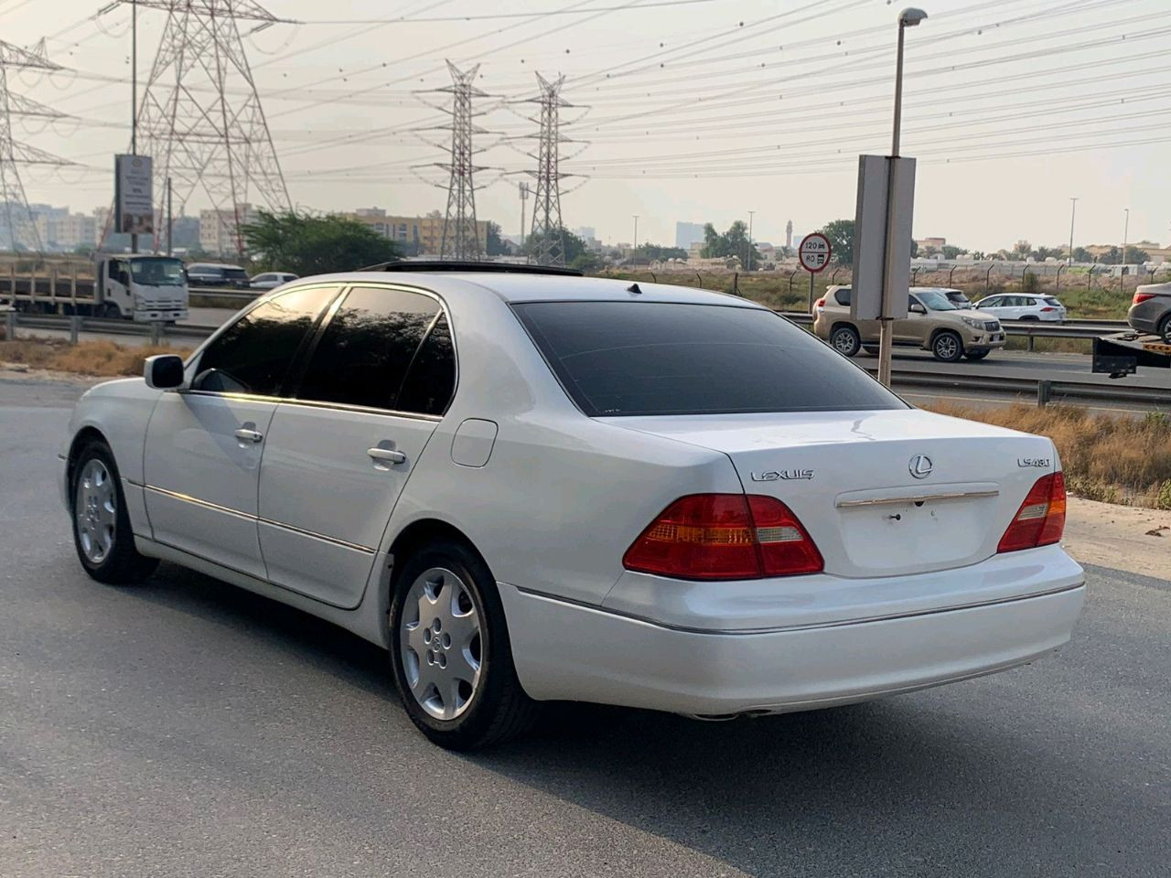 Lexus LS-Series - Image 9
