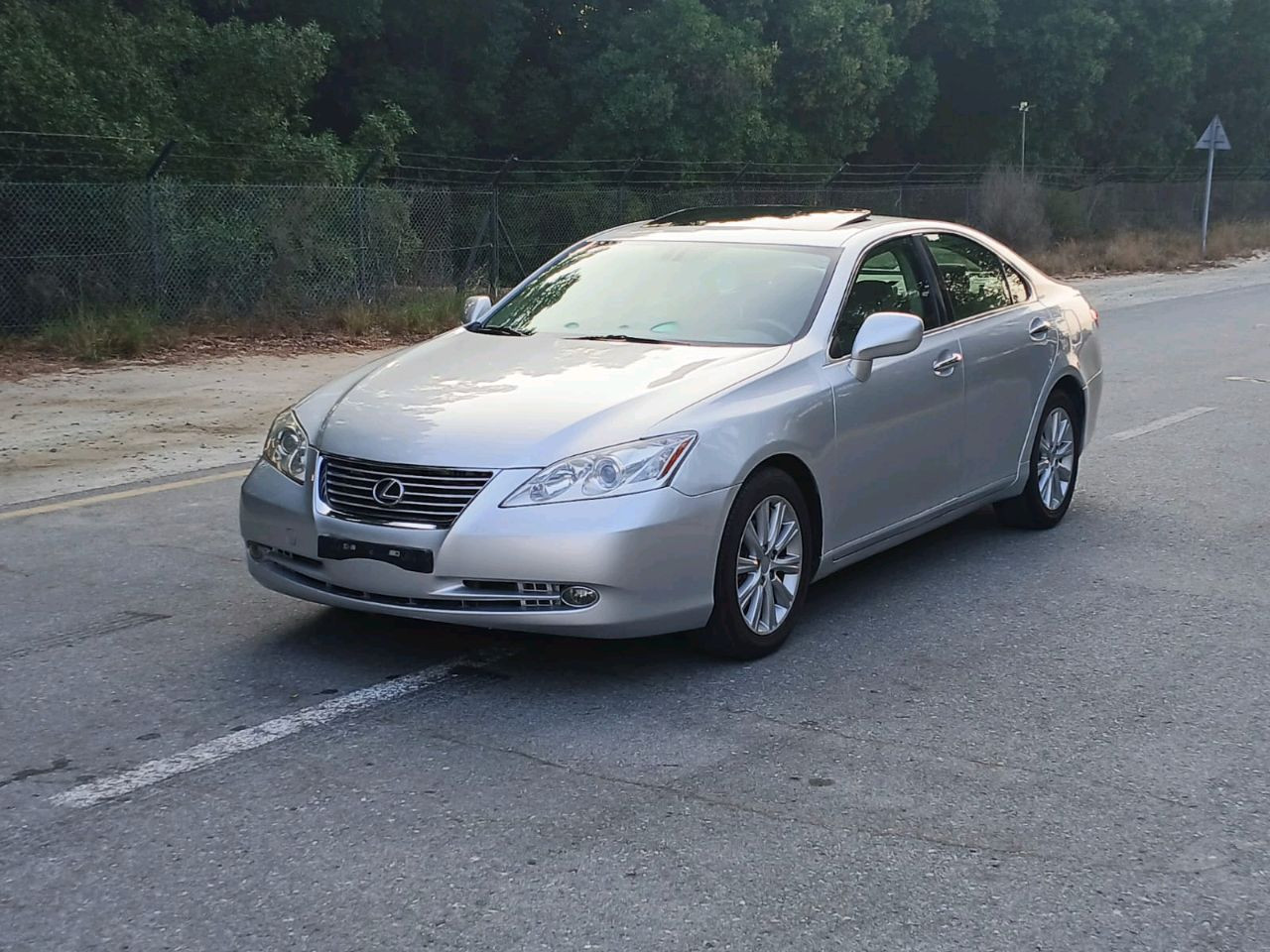 Lexus ES-Series - Image 3