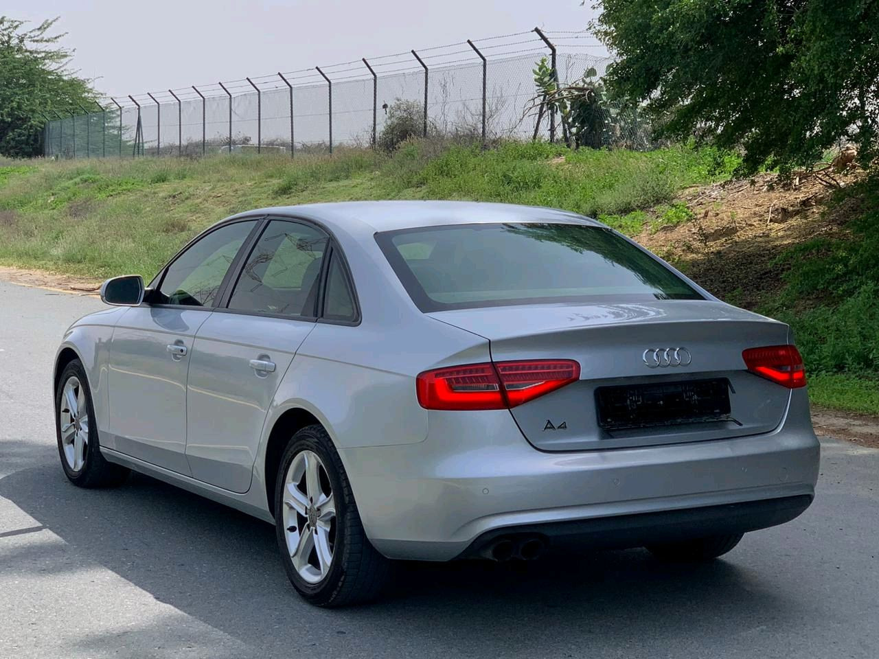 Audi A4 - Image 10