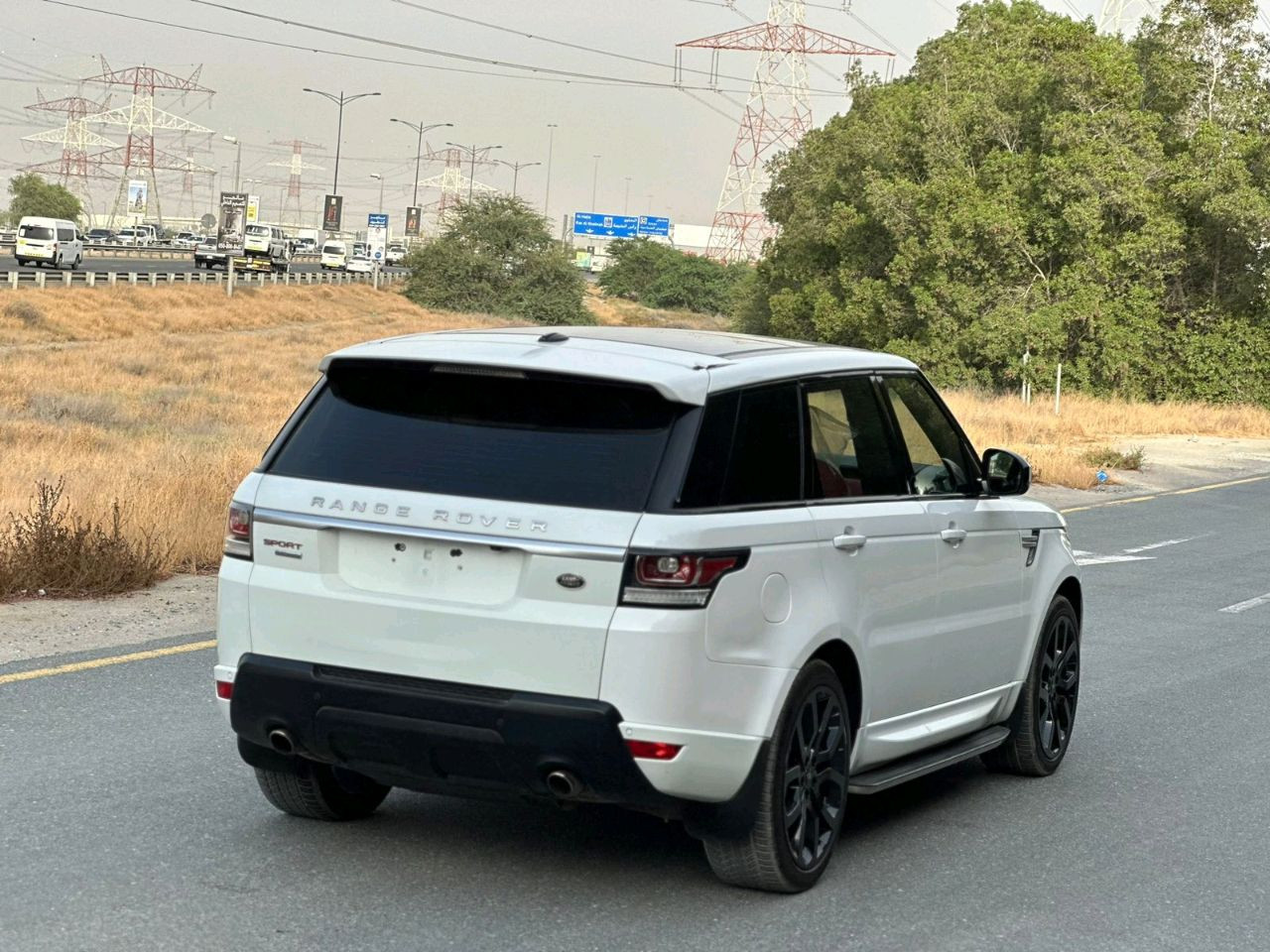 Range Rover Sport - Image 8