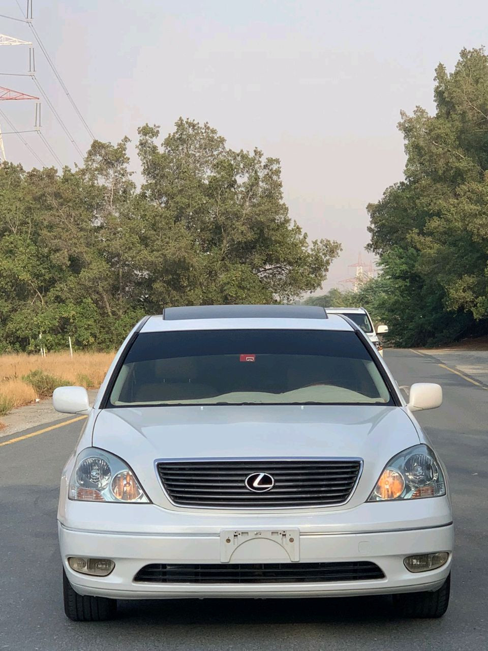 Lexus LS-Series - Image 12