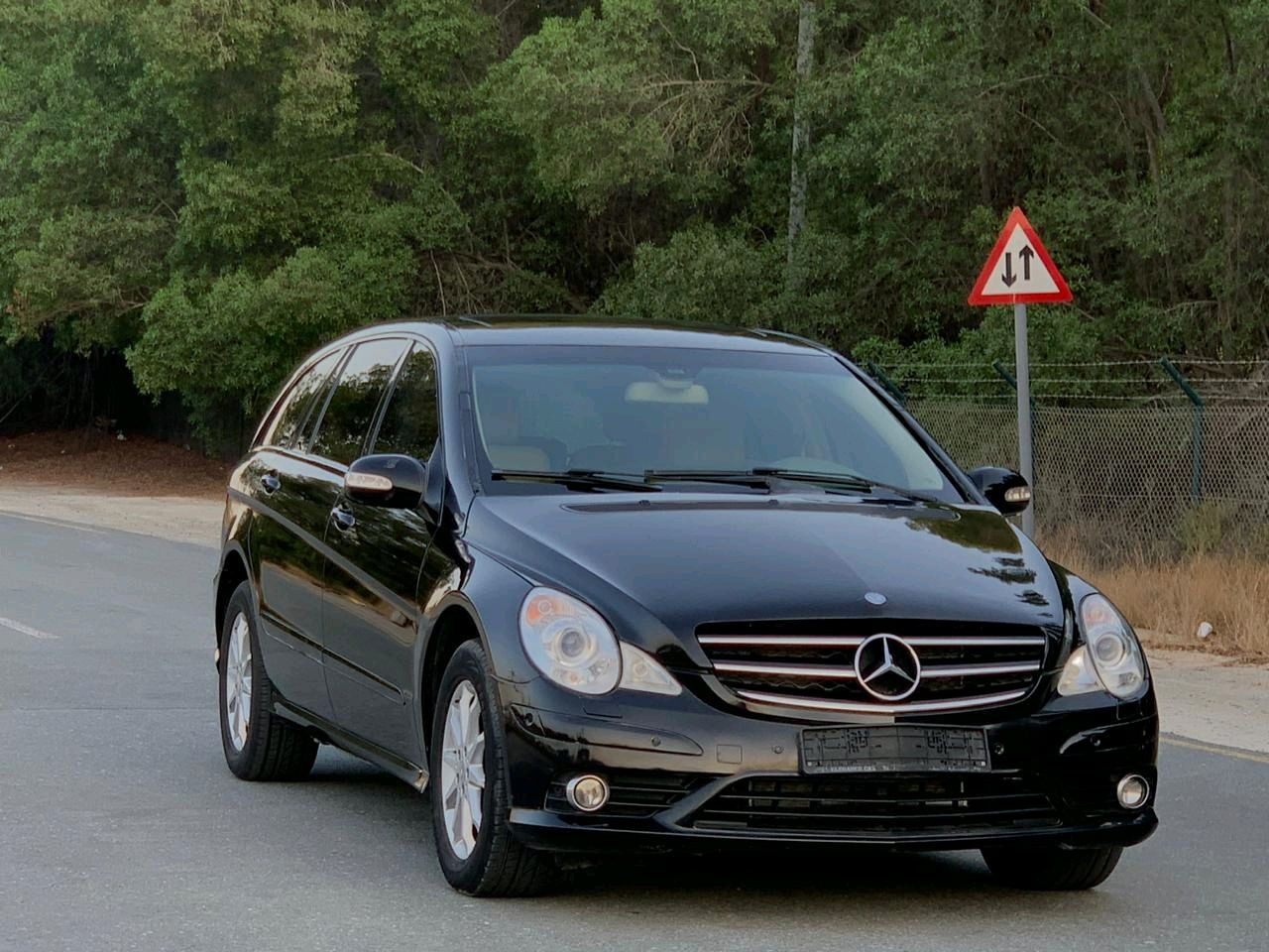 Mercedes Benz R-Class - Image 3