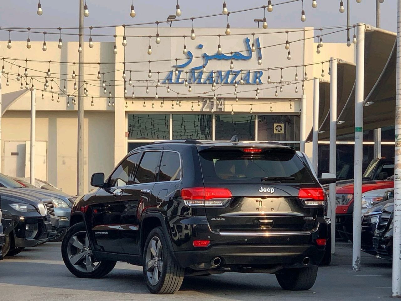 Jeep Cherokee - Image 11