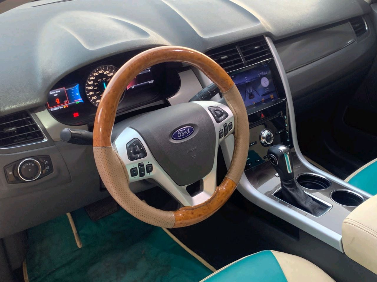 Ford Edge - Image 5