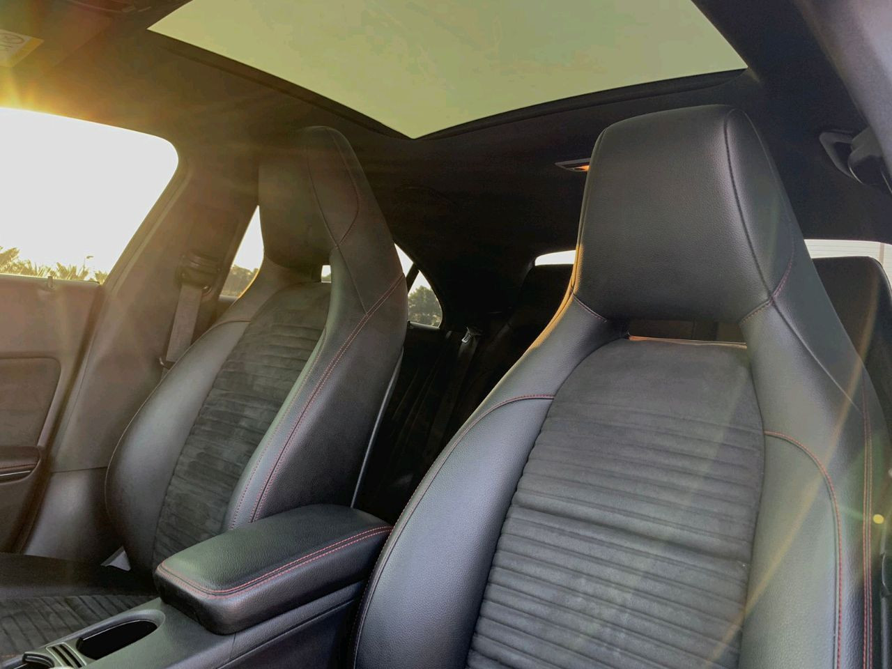 Mercedes Benz CLA - Image 11