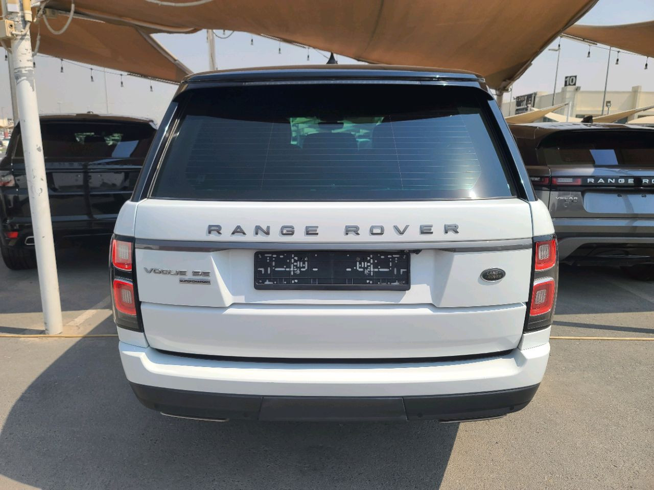 Range Rover Vogue - Image 8