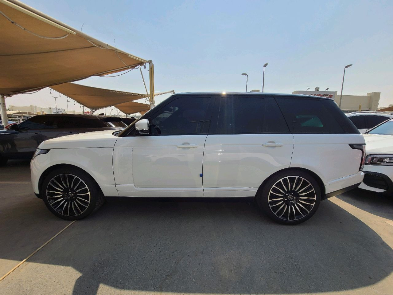 Range Rover Vogue - Image 4