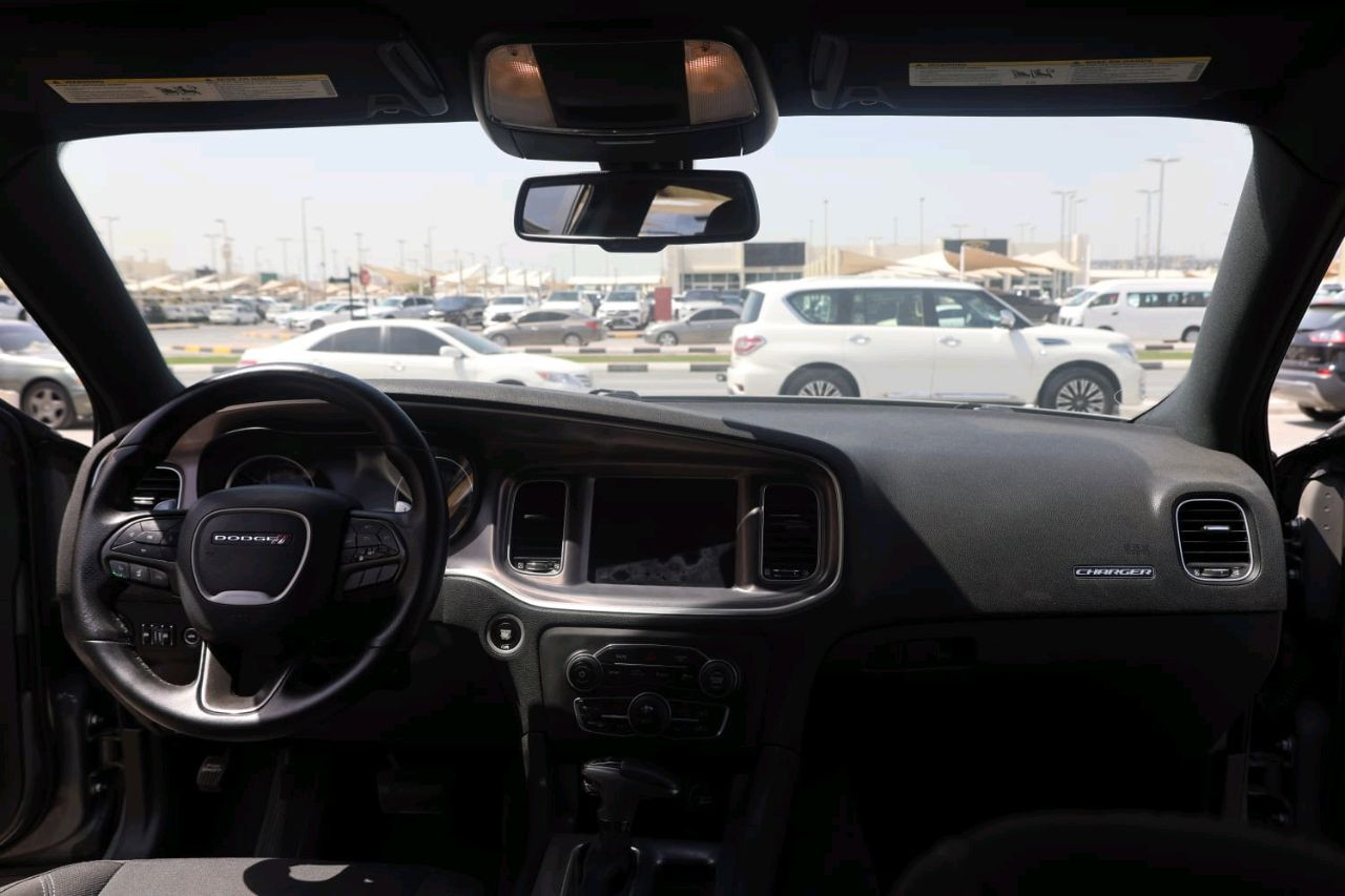 Dodge Charger - Image 6