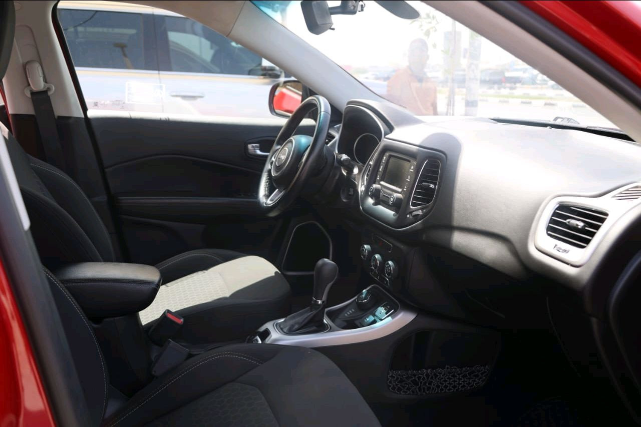 Jeep Compass - Image 3