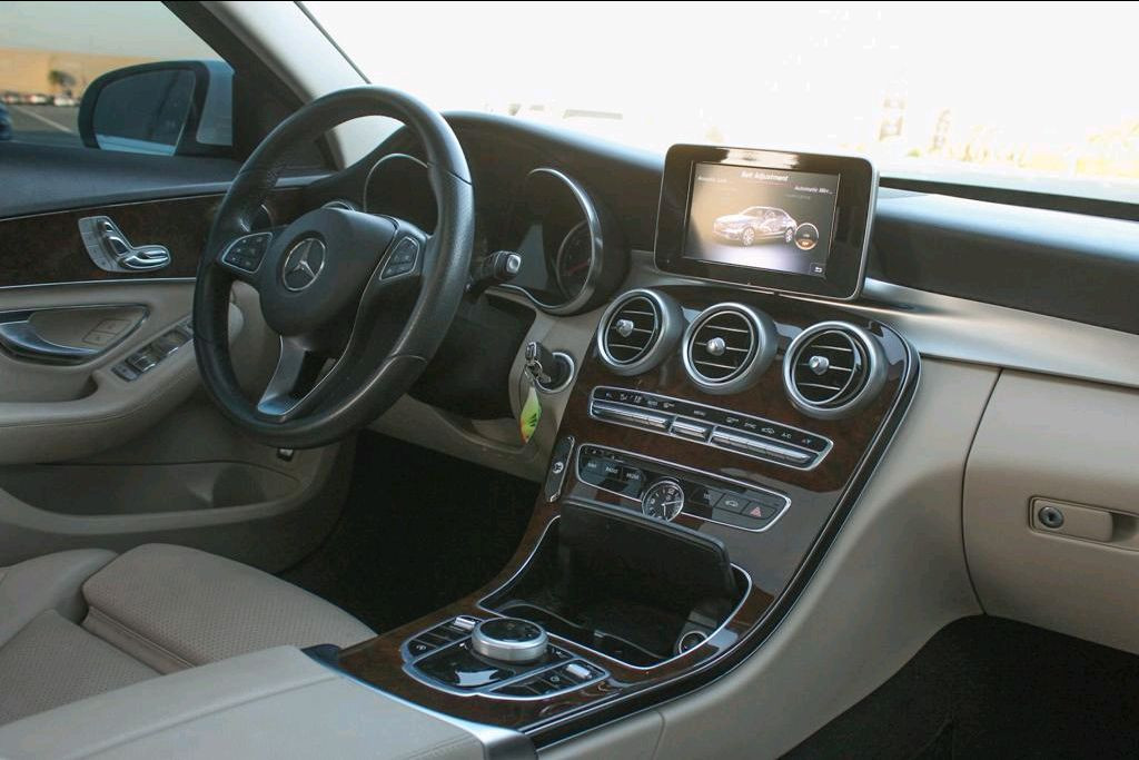 Mercedes Benz C-Class - Image 6