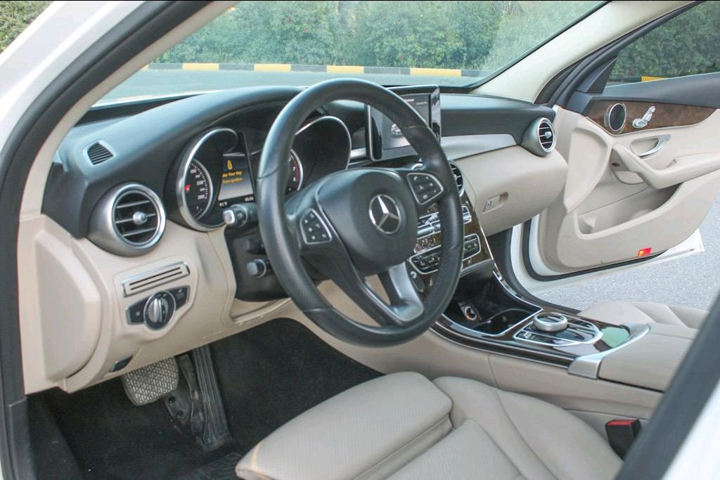 Mercedes Benz C-Class - Image 5