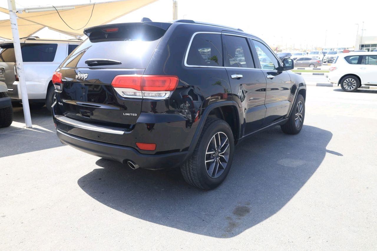 Jeep Grand Cherokee - Image 5
