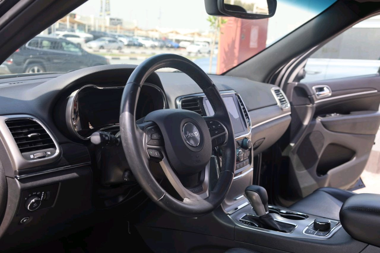 Jeep Grand Cherokee - Image 6