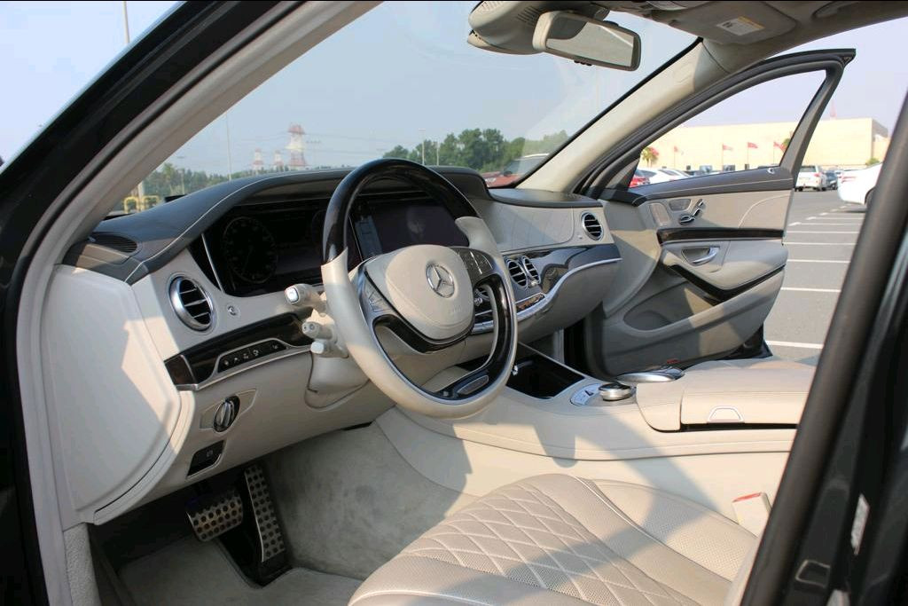 Mercedes Benz S-Class - Image 8