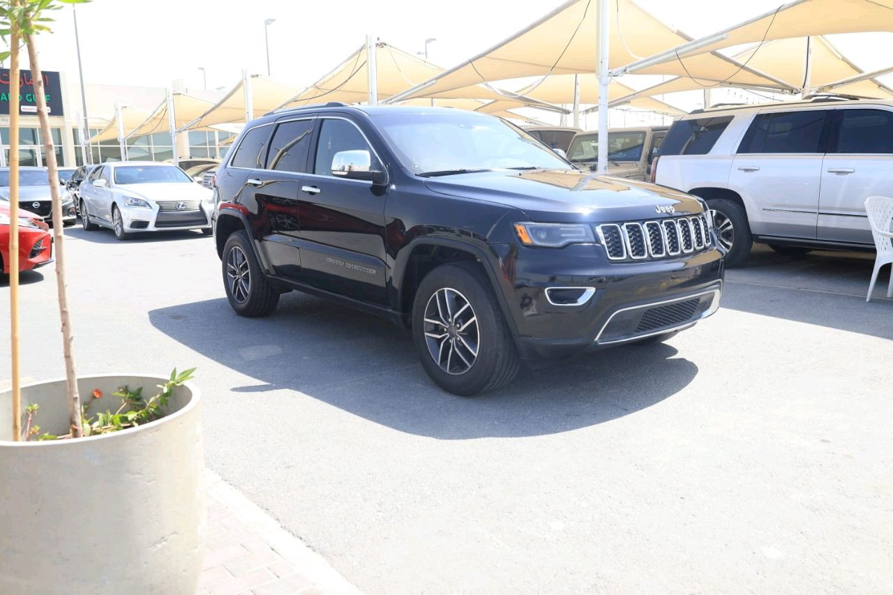 Jeep Grand Cherokee - Image 3