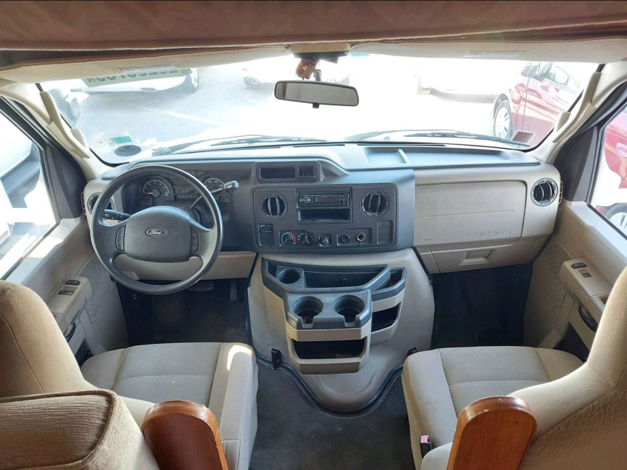 Ford Quantum - Image 6