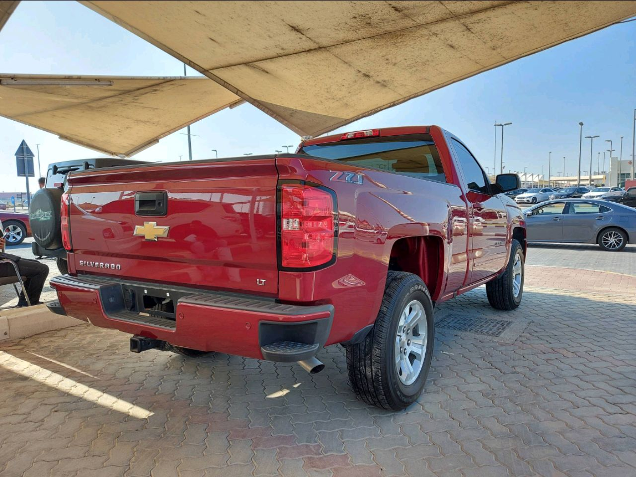 Chevrolet Silverado - Image 3
