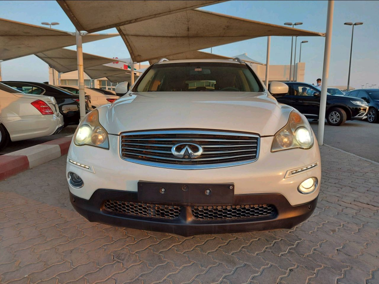 Infiniti Q50 - Image 4