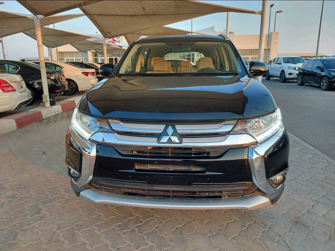 Mitsubishi Outlander - Image 4
