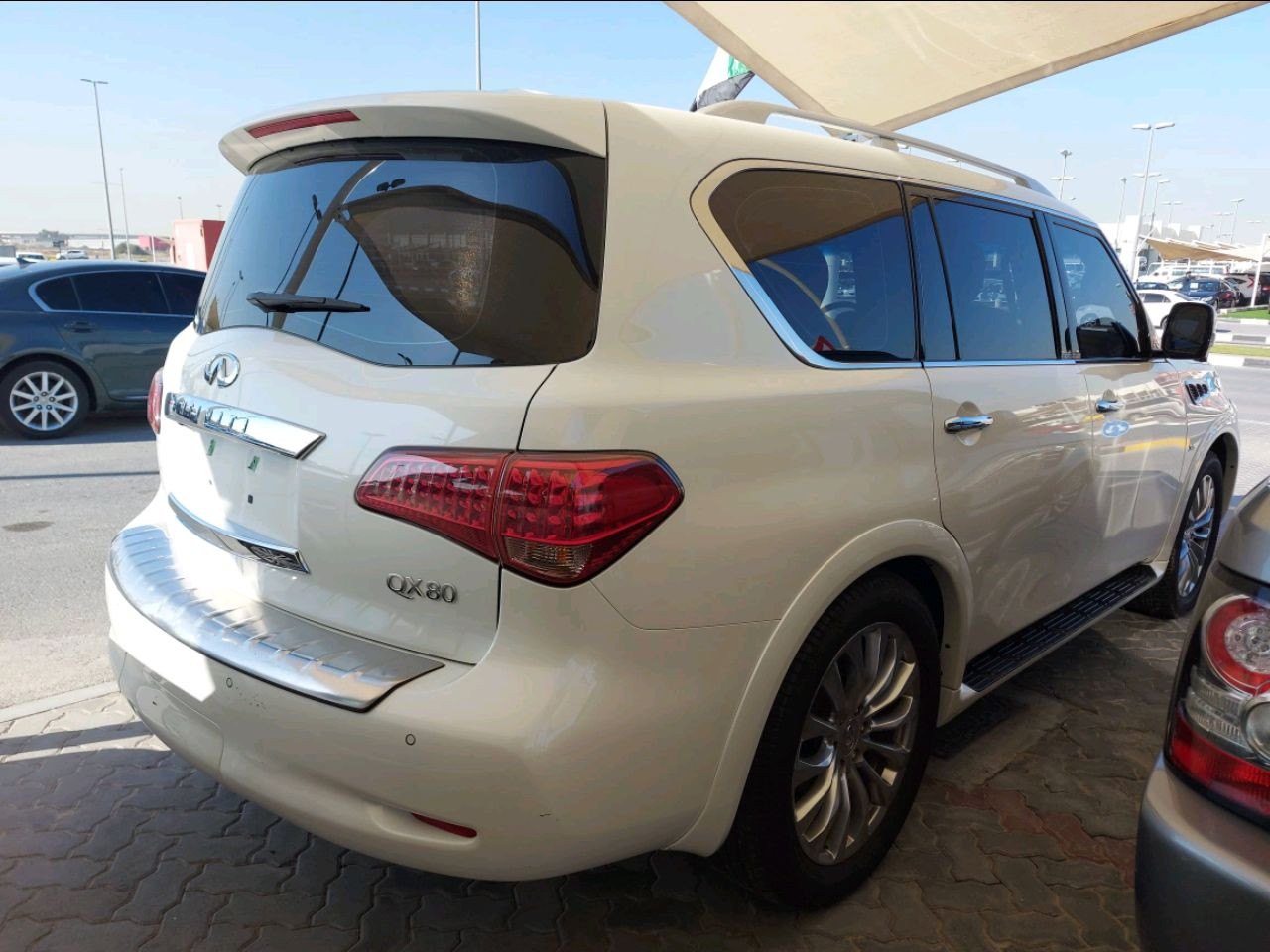 Infiniti QX80 - Image 4