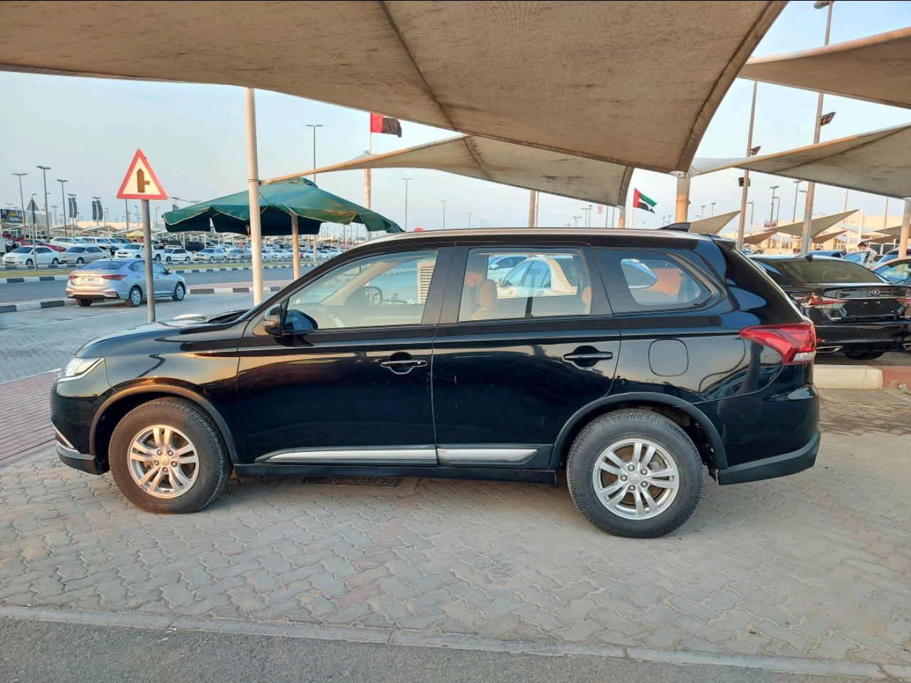 Mitsubishi Outlander - Image 5