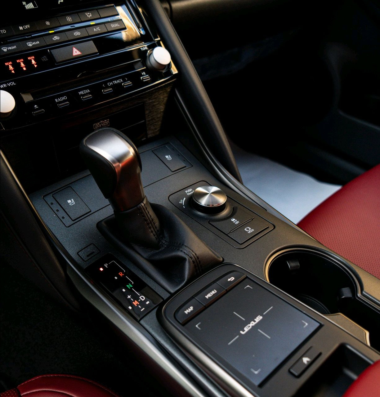 Lexus IS-Series - Image 9