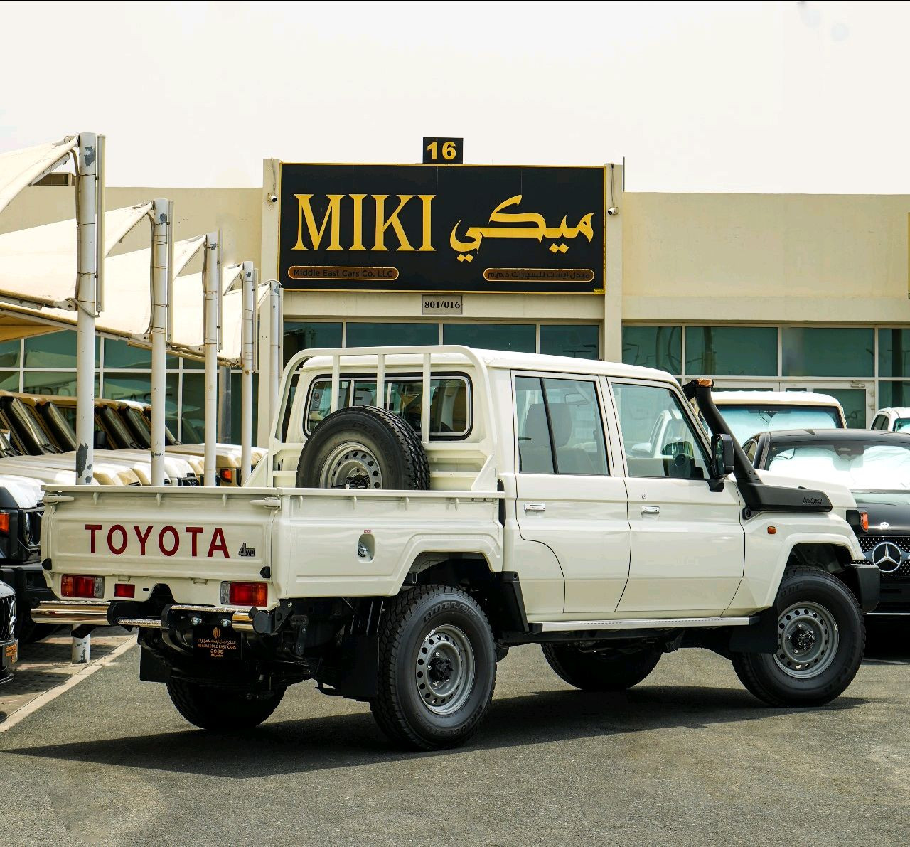 Toyota Land Cruiser - Image 3