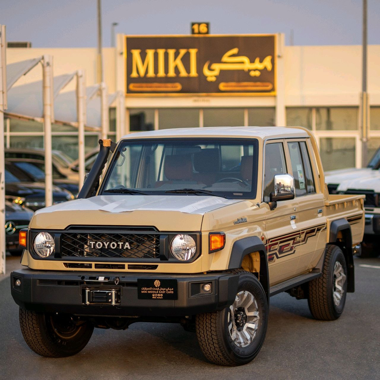 Toyota Land Cruiser - Image 9