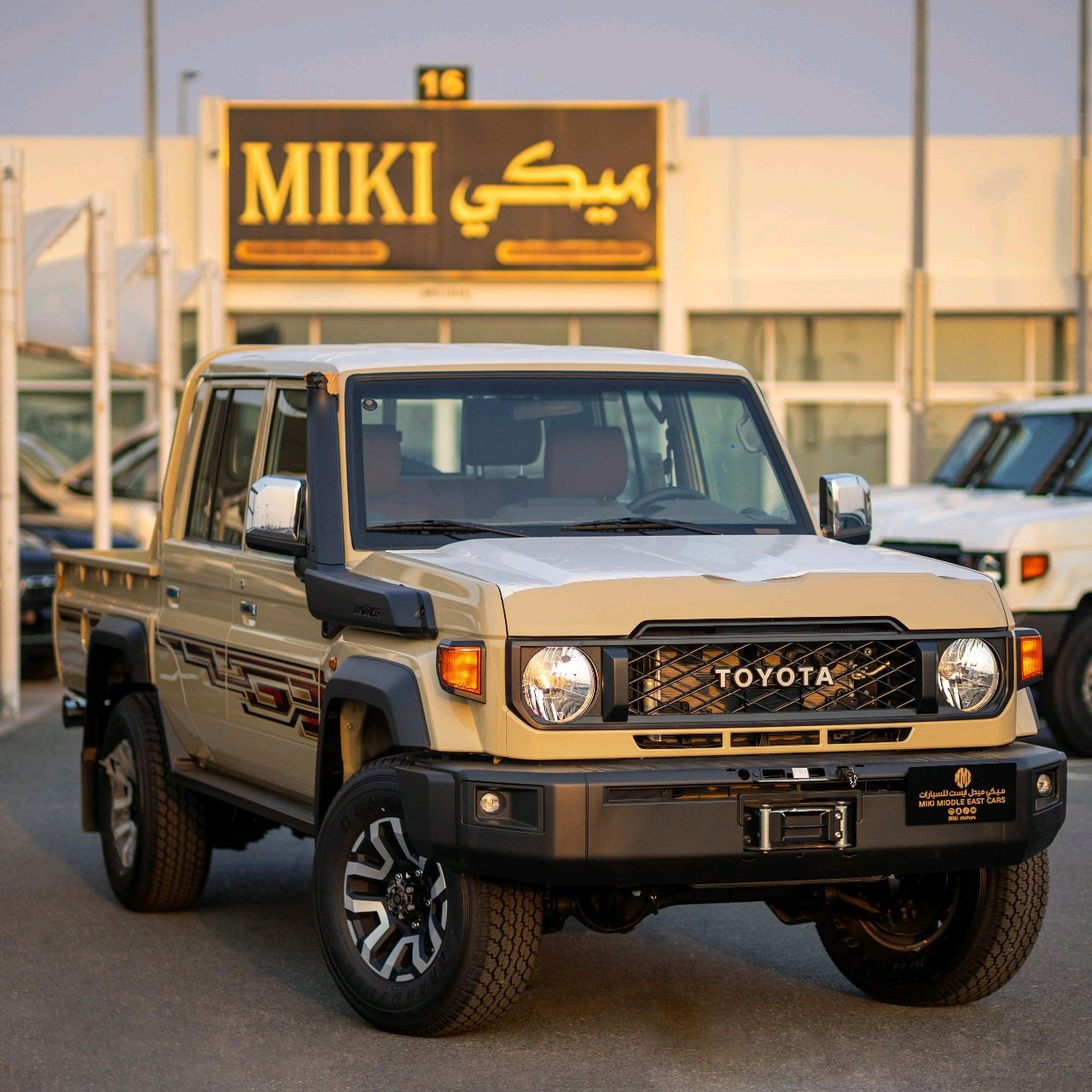 Toyota Land Cruiser - Image 10