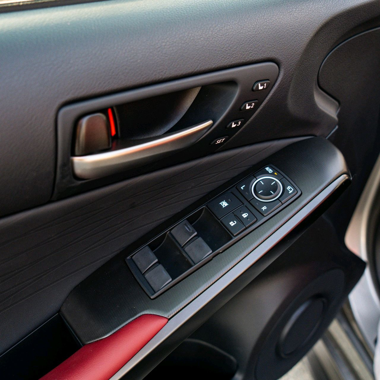 Lexus IS-Series - Image 6
