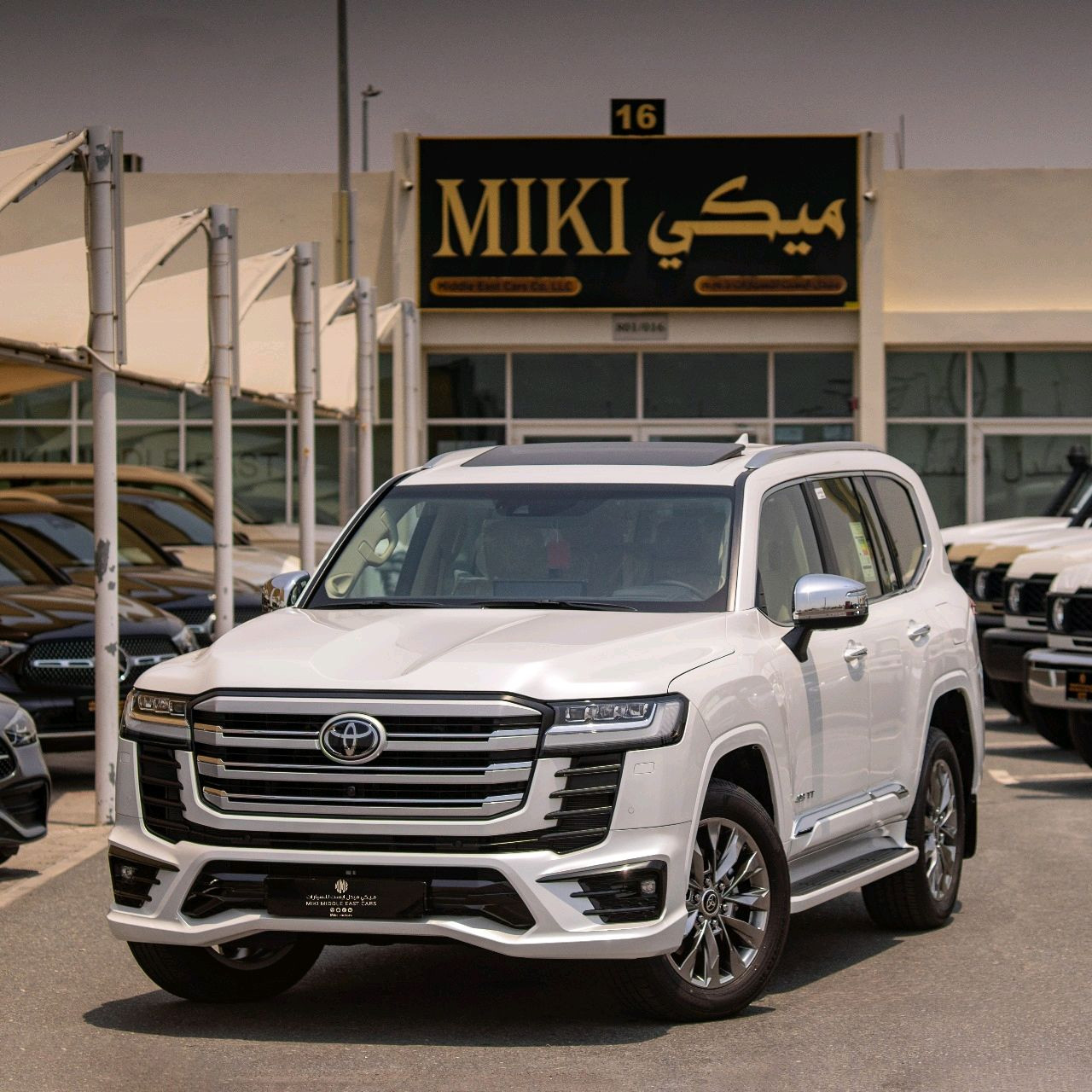 Toyota Land Cruiser - Image 5