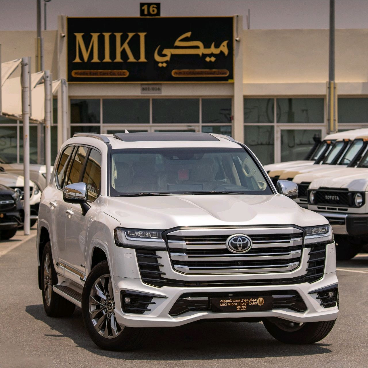 Toyota Land Cruiser - Image 9