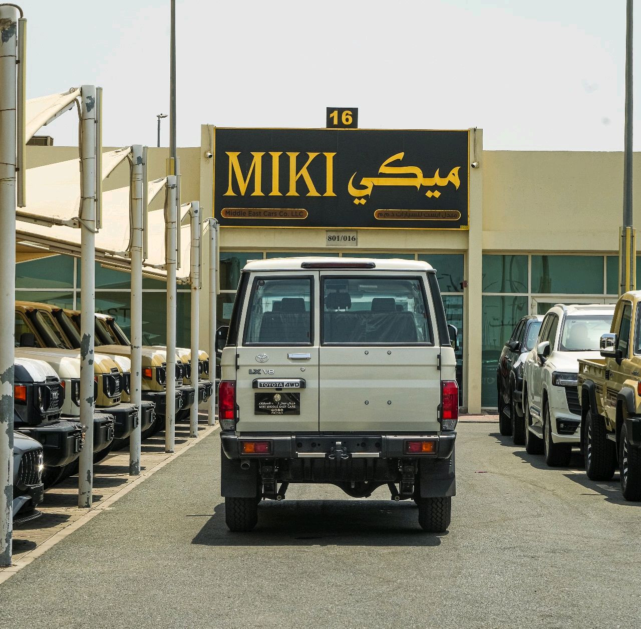 Toyota Land Cruiser 76 series - Image 5