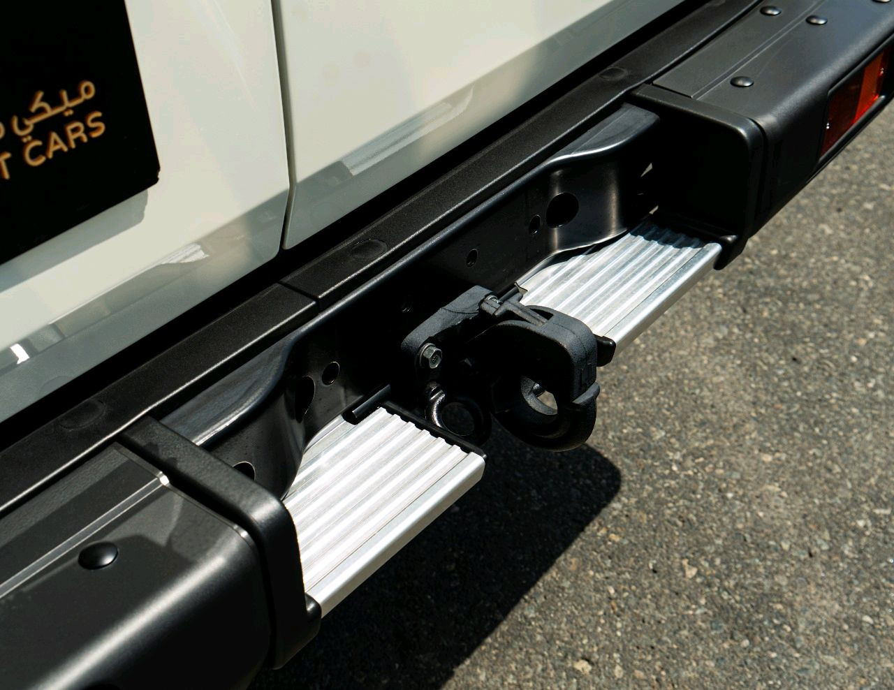 Toyota Land Cruiser 76 series - Image 8