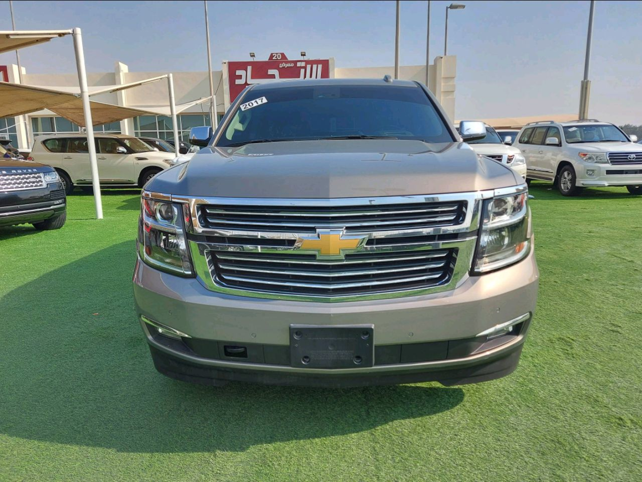 Chevrolet Tahoe - Image 4