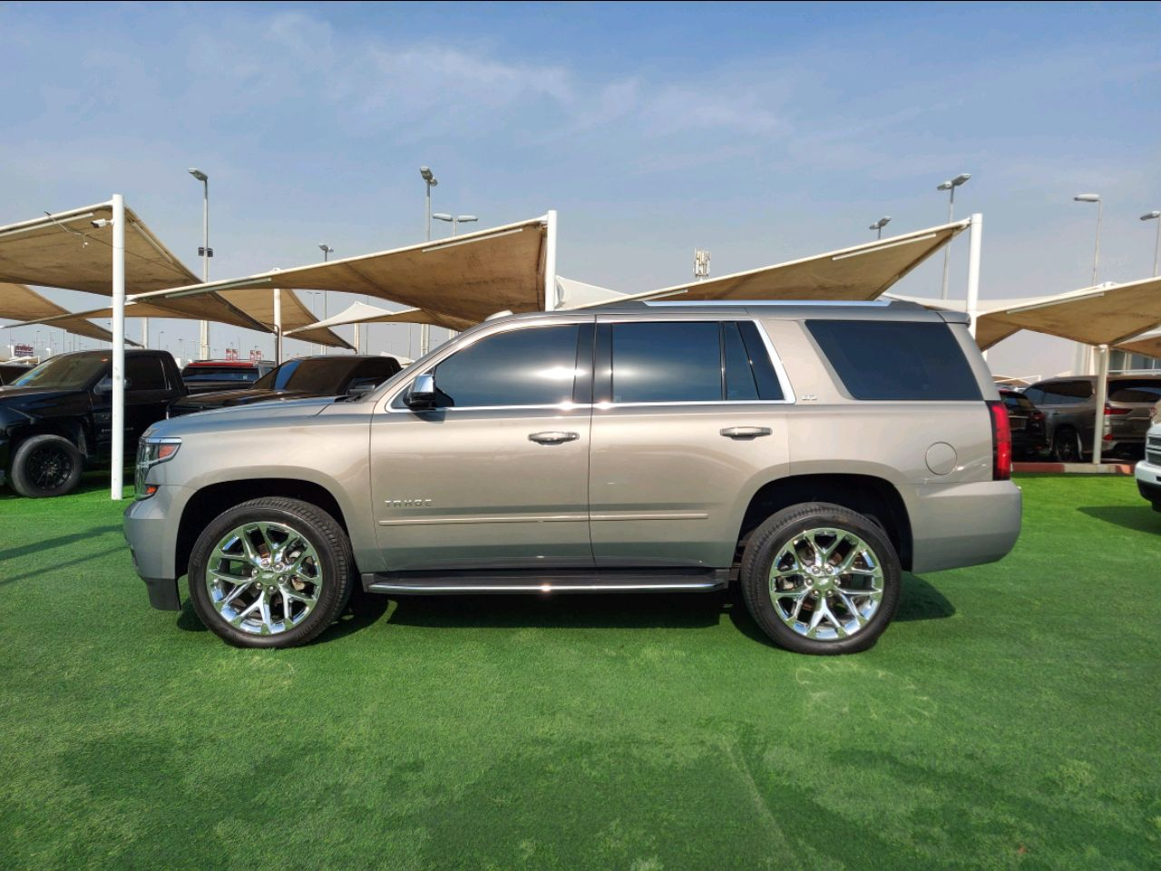Chevrolet Tahoe - Image 5