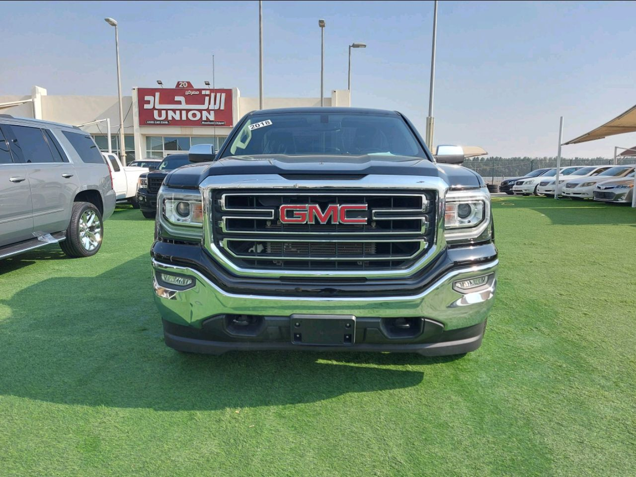 GMC Sierra - Image 4